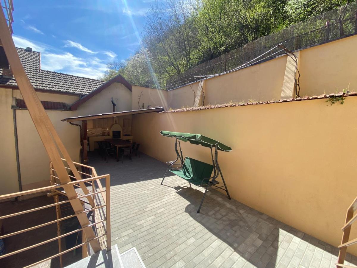 Villa Casa Basu Băile Herculane Exterior foto