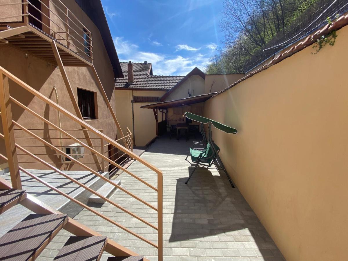 Villa Casa Basu Băile Herculane Exterior foto